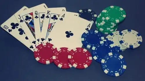 Grafik struktur bonus dan tingkatan loyalitas di quickappninja